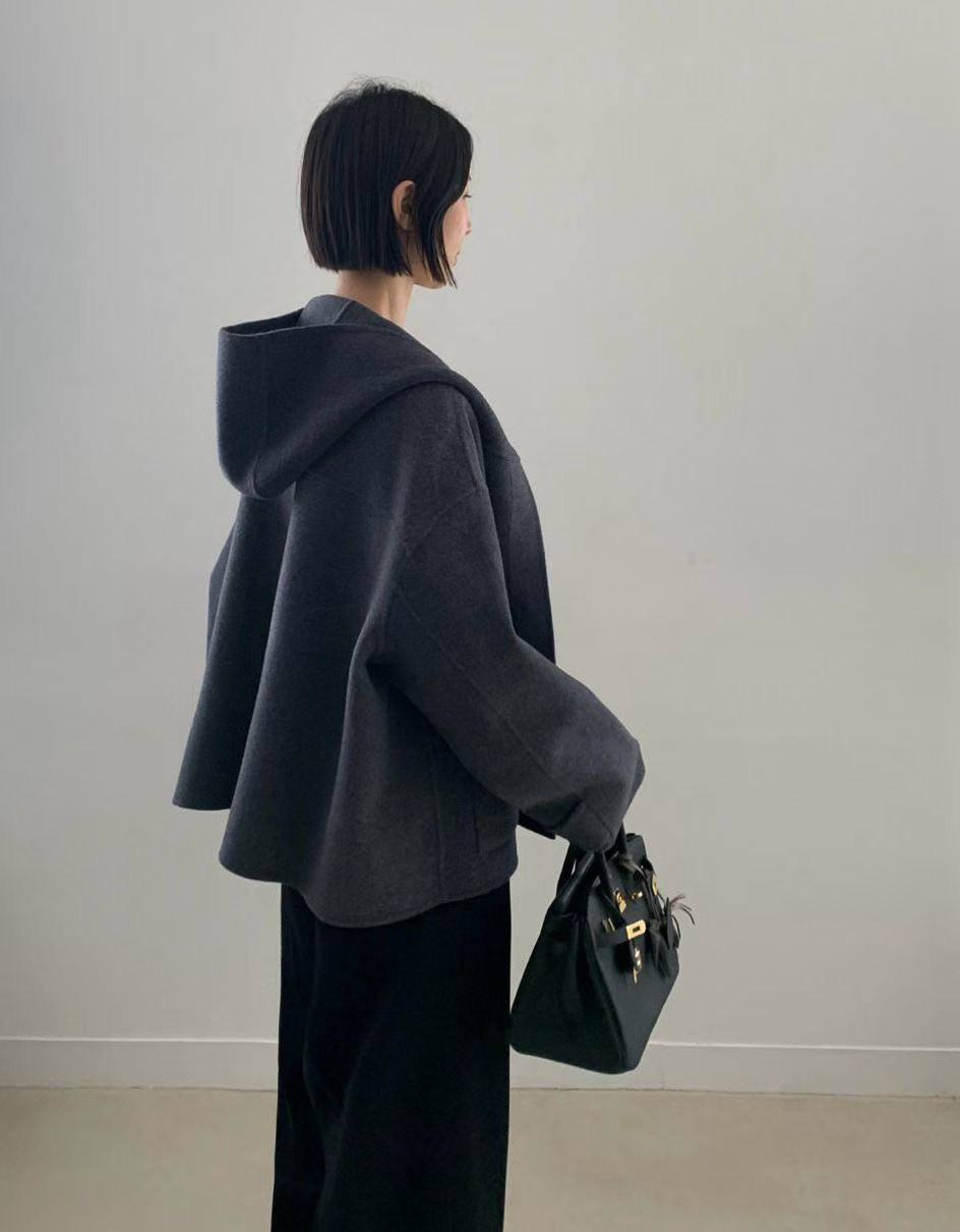 連帽版羊毛外套